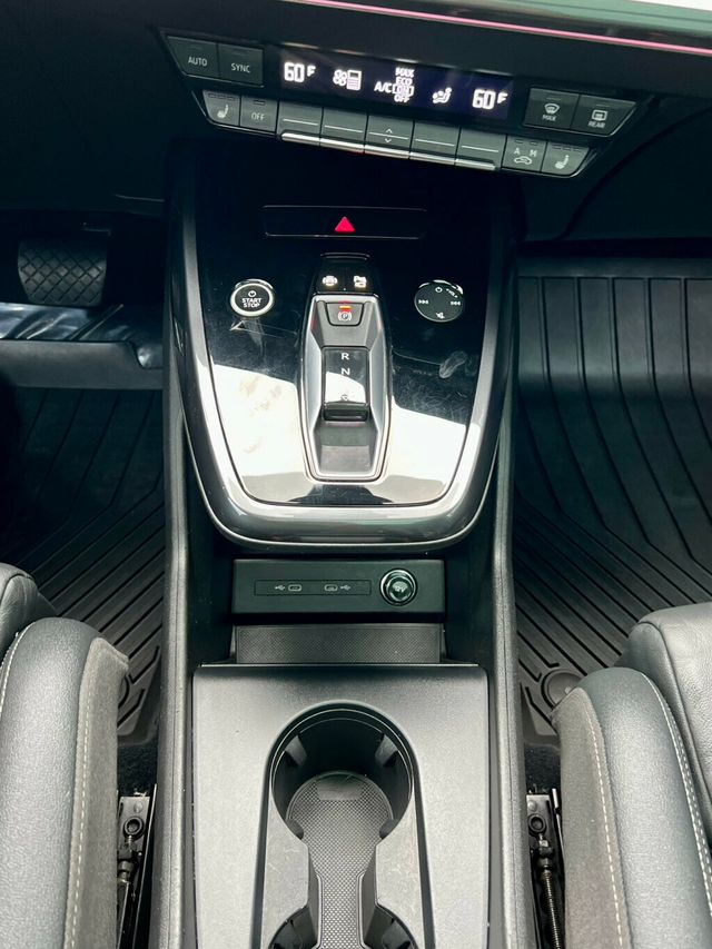 2022 Audi Q4 e-tron Sportback Prestige 50 quattro - 23035000 - 26