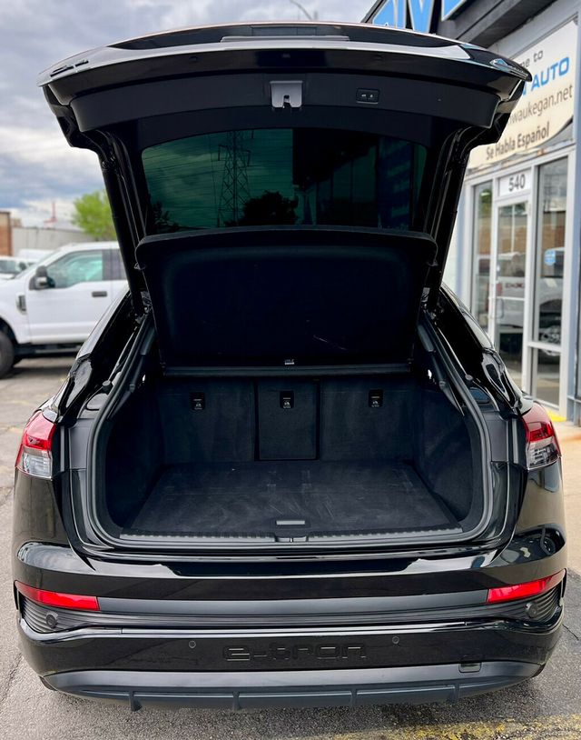 2022 Audi Q4 e-tron Sportback Prestige 50 quattro - 23035000 - 7