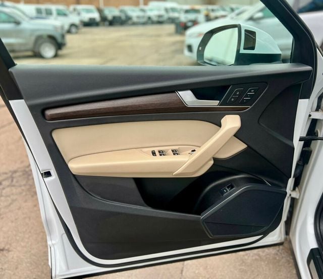 2022 Audi Q5 Premium 40 TFSI quattro - 22987952 - 12