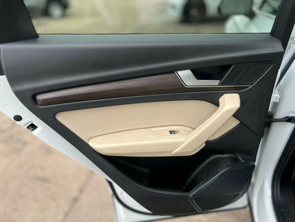 2022 Audi Q5 Premium 40 TFSI quattro - 22987952 - 16