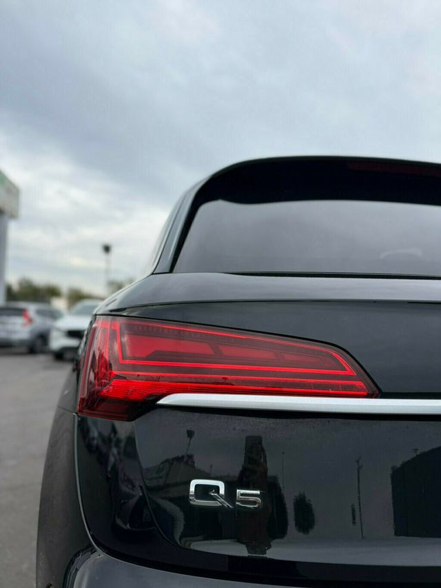 2022 Audi Q5 Premium Plus 40 TFSI quattro - 22945628 - 29