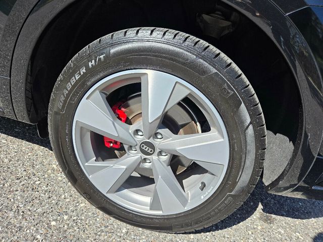 2022 Audi Q5 Premium Plus 40 TFSI quattro - 23005298 - 21