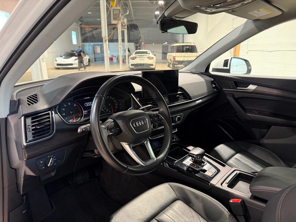 2022 Audi Q5 S line Premium 45 TFSI photo 15
