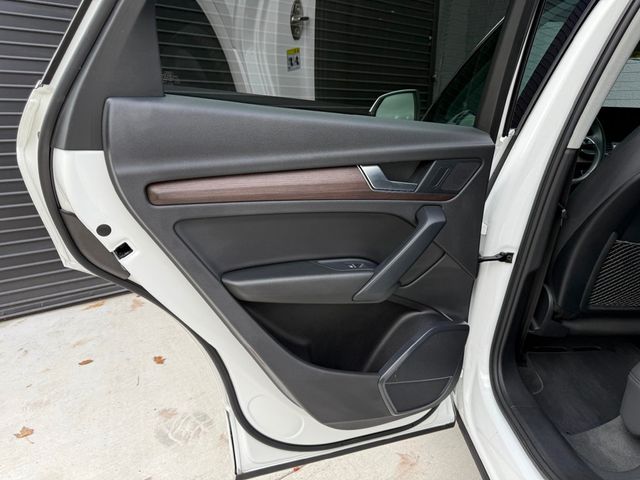 2022 Audi Q5 S line Premium 45 TFSI quattro - 22913077 - 34