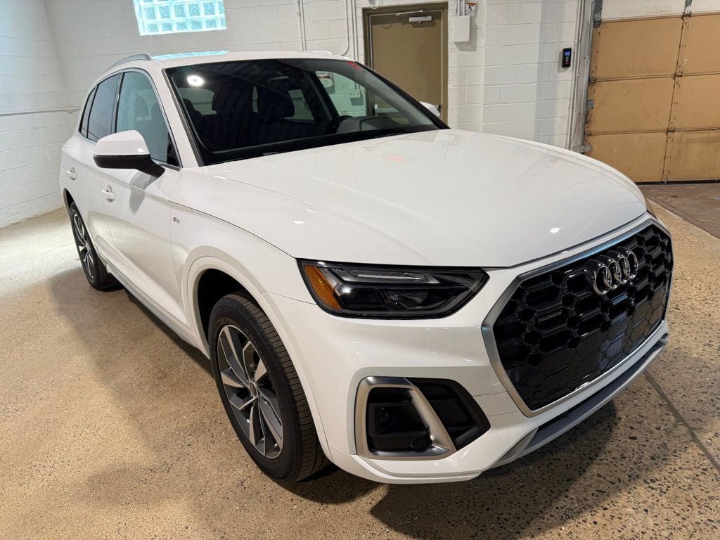 2022 Audi Q5 S line Premium 45 TFSI photo 4