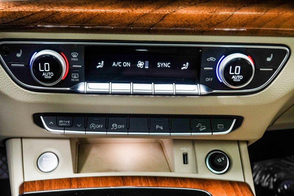 2022 Audi Q5 S line Premium 45 TFSI photo 18