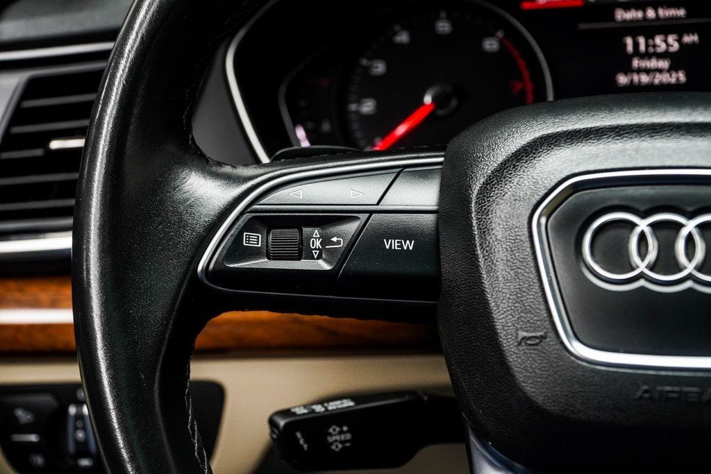 2022 Audi Q5 S line Premium 45 TFSI photo 24