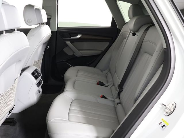 2022 Audi Q5 S line Premium 45 TFSI quattro - 23055054 - 36