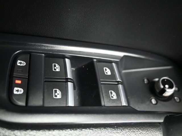 2022 Audi Q5 S line Premium 45 TFSI quattro - 23092583 - 33