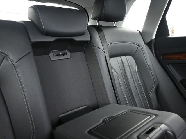 2022 Audi Q5 S line Premium 45 TFSI quattro - 23039969 - 22