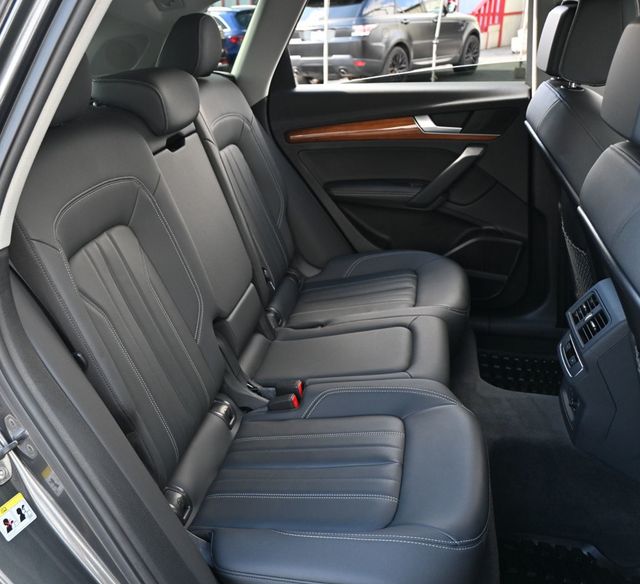 2022 Audi Q5 S line Premium Plus 45 TFSI quattro - 23099229 - 19