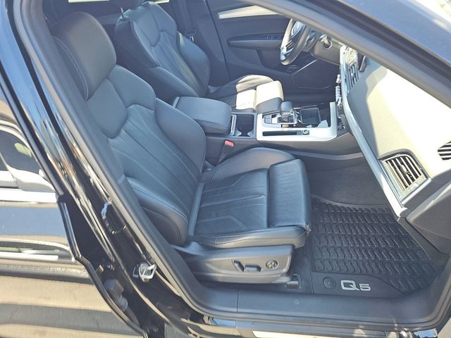 2022 Audi Q5 S line Premium Plus 45 TFSI quattro - 23072742 - 9