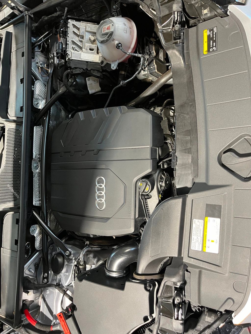 2022 Audi Q5 S line Premium Plus 45 TFSI photo 17