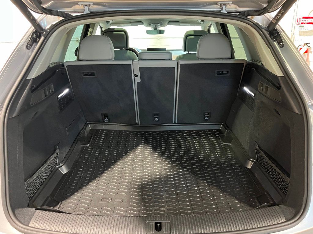 2022 Audi Q5 S line Premium Plus 45 TFSI photo 31