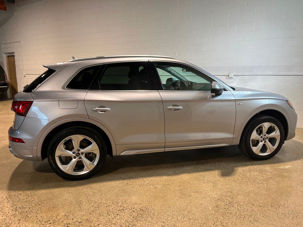 2022 Audi Q5 S line Premium Plus 45 TFSI photo 41