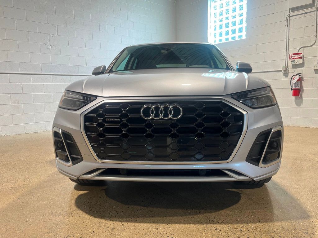 2022 Audi Q5 S line Premium Plus 45 TFSI photo 6