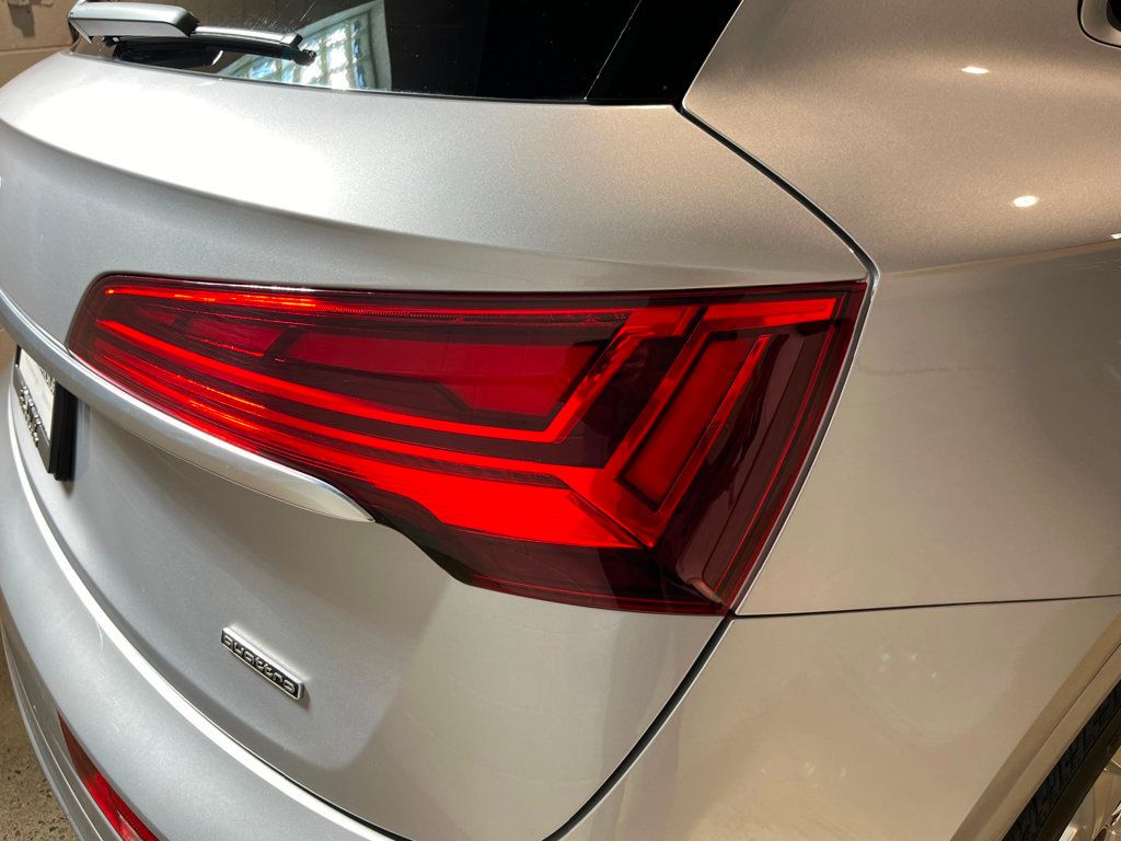 2022 Audi Q5 S line Premium Plus 45 TFSI photo 8
