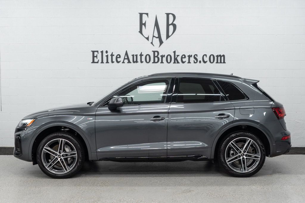 2022 Audi Q5 S line Premium Plus 55 TFSI photo 2