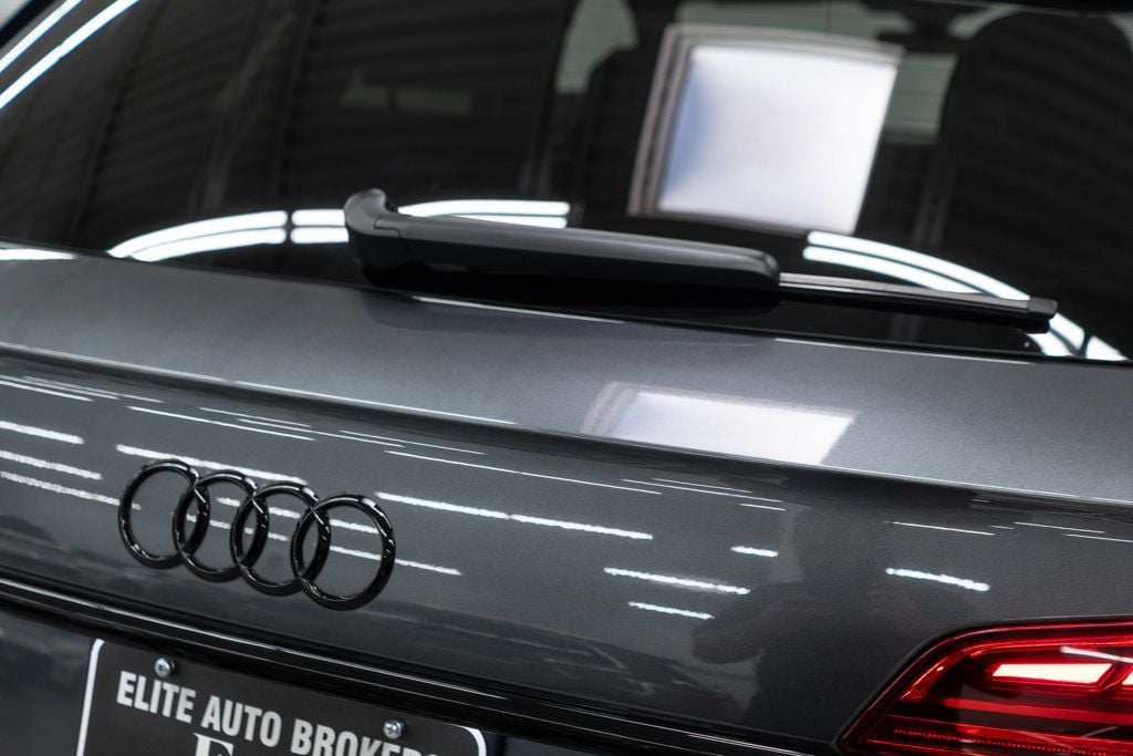 2022 Audi Q5 S line Premium Plus 55 TFSI photo 47