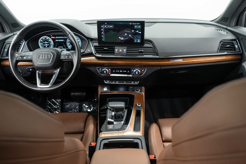 2022 Audi Q5 S line Premium Plus 55 TFSI photo 9