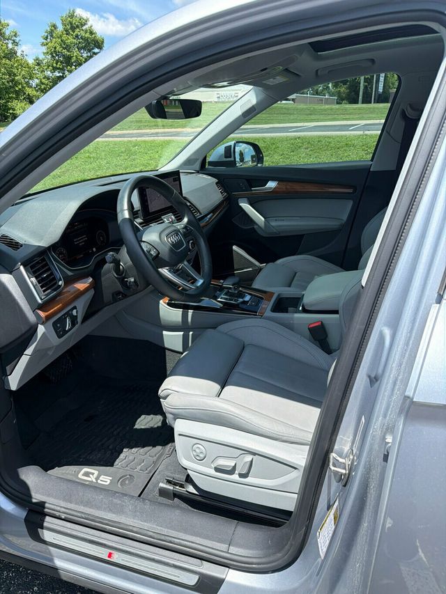 2022 Audi Q5 S line Prestige 45 TFSI quattro - 23040593 - 8