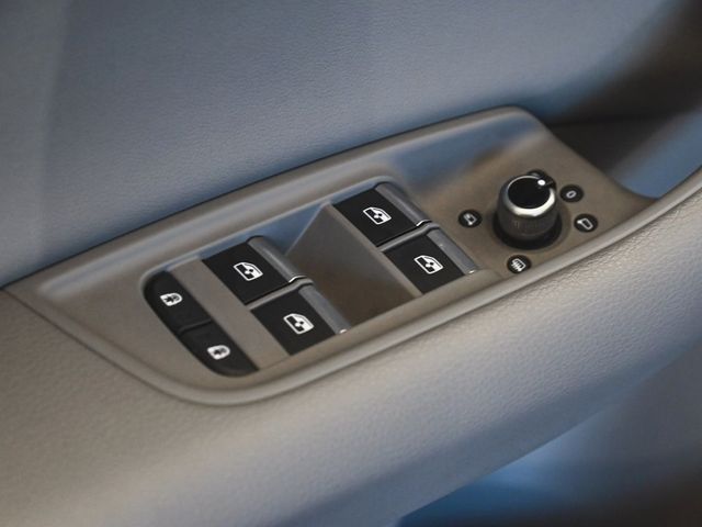 2022 Audi Q7 45 Premium Plus - 22945091 - 10