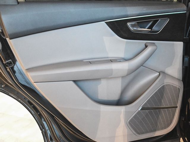2022 Audi Q7 45 Premium Plus - 22945091 - 14