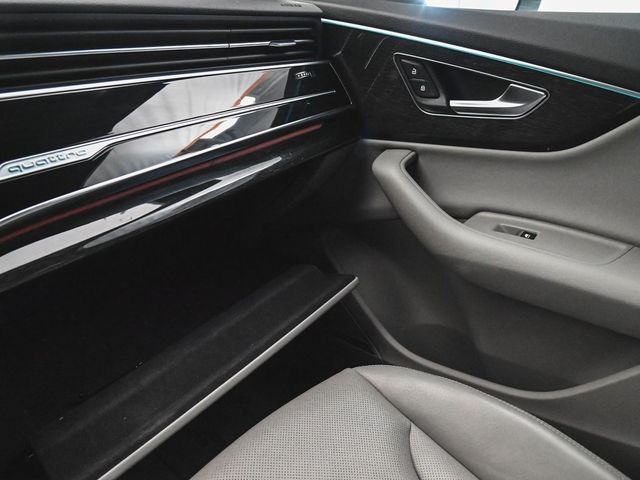 2022 Audi Q7 45 Premium Plus - 22945091 - 32