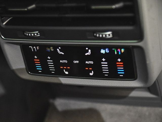 2022 Audi Q7 45 Premium Plus - 22945091 - 38
