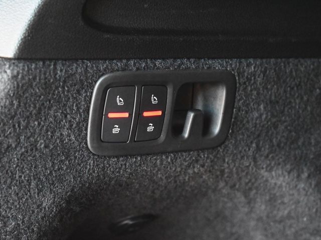 2022 Audi Q7 45 Premium Plus - 22945091 - 44