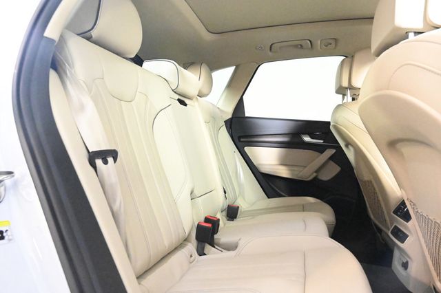 2022 Audi Q7 55 Premium Plus - 23003071 - 16
