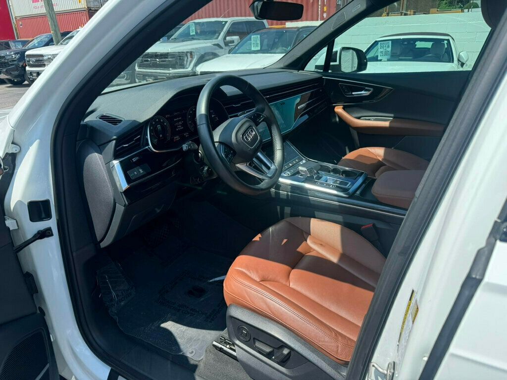 2022 Audi Q7 Premium Plus photo 8