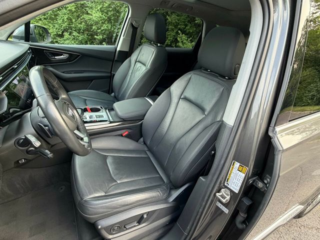 2022 Audi Q7 Pano Roof, Apple Carplay, Third Row, Bang & Olufsen Premium - 23028192 - 13