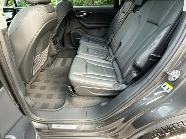 2022 Audi Q7 Pano Roof, Apple Carplay, Third Row, Bang & Olufsen Premium - 23028192 - 22