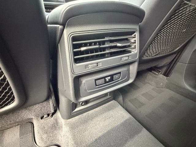 2022 Audi Q7 Pano Roof, Apple Carplay, Third Row, Bang & Olufsen Premium - 23028192 - 25