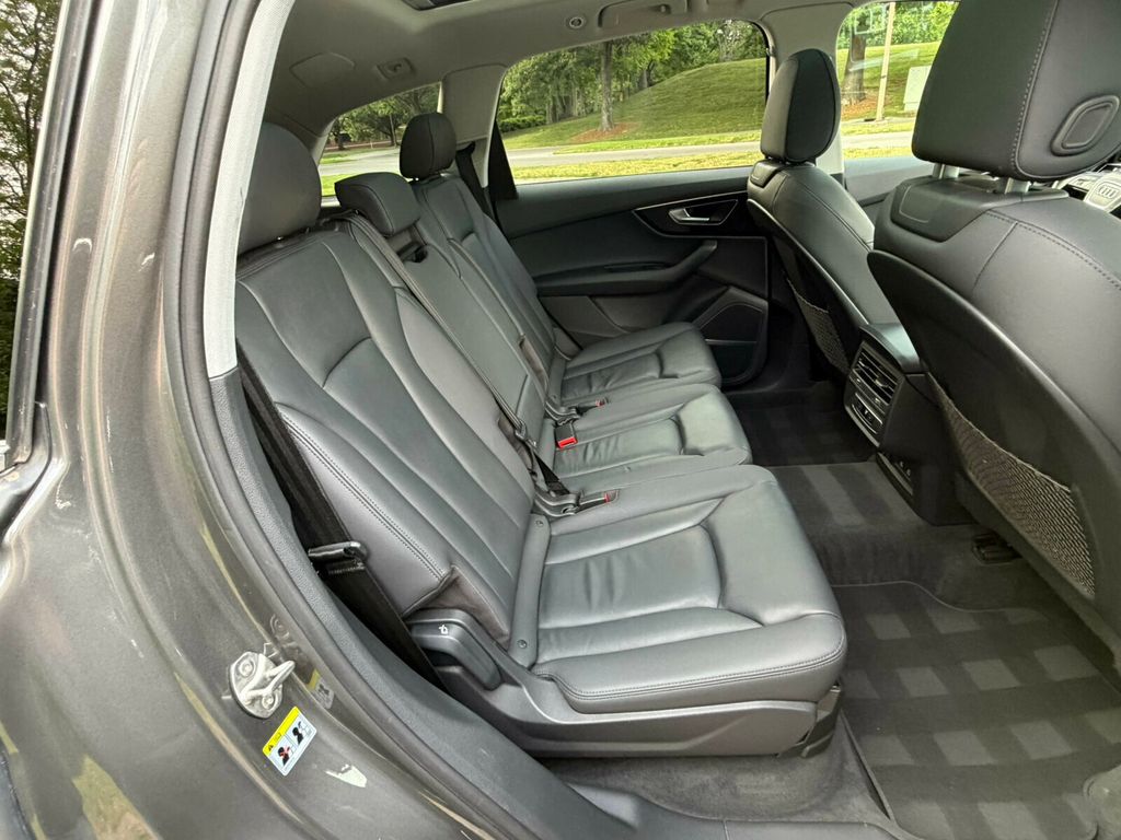 2022 Audi Q7 Pano Roof, Apple Carplay, Third Row, Bang & Olufsen Premium - 23028192 - 26