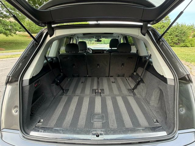 2022 Audi Q7 Pano Roof, Apple Carplay, Third Row, Bang & Olufsen Premium - 23028192 - 31