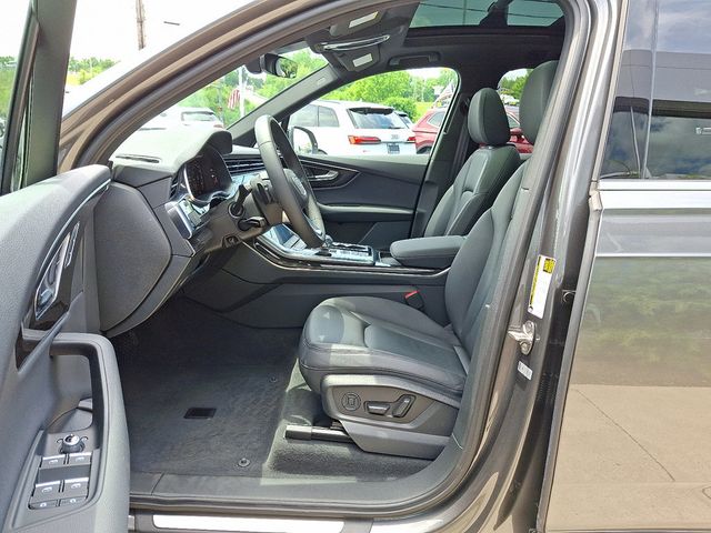 2022 Audi Q7 Premium 55 TFSI quattro - 22864543 - 13
