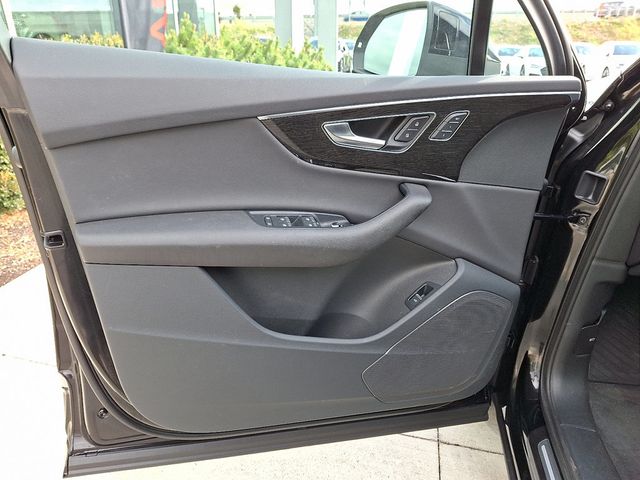 2022 Audi Q7 Premium 55 TFSI quattro - 22942107 - 12