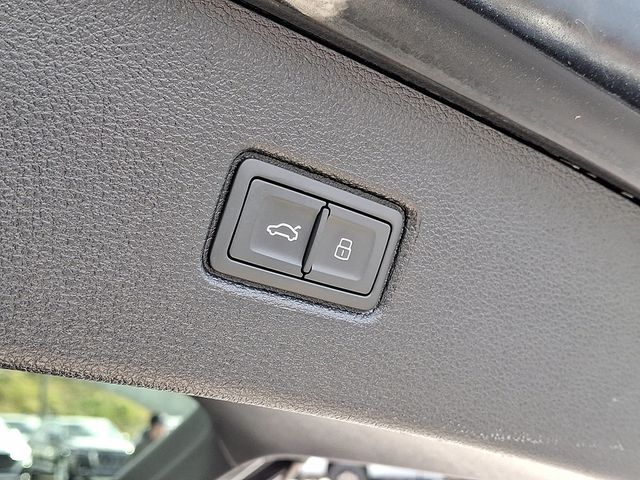 2022 Audi Q7 Premium 55 TFSI quattro - 22942107 - 28
