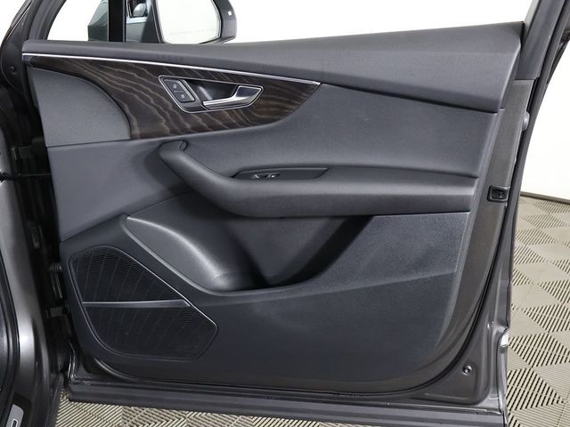2022 Audi Q7 Premium Plus 45 TFSI quattro - 23030764 - 23