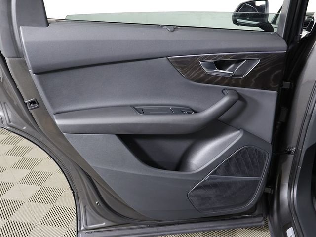 2022 Audi Q7 Premium Plus 45 TFSI quattro - 23030764 - 24