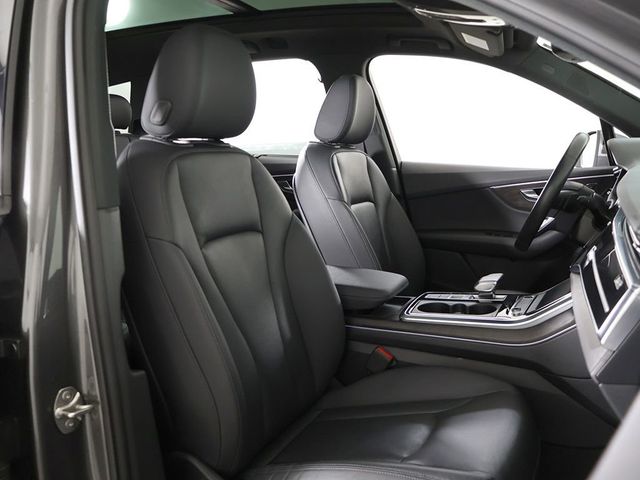 2022 Audi Q7 Premium Plus 45 TFSI quattro - 23030764 - 31