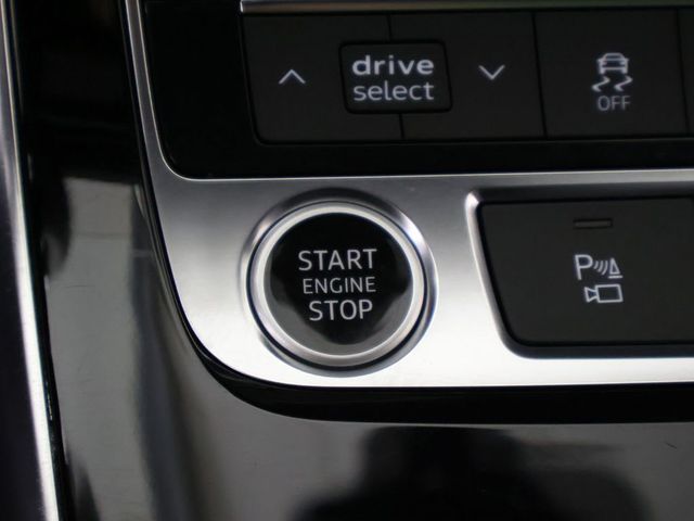 2022 Audi Q7 Premium Plus 45 TFSI quattro - 23030764 - 41
