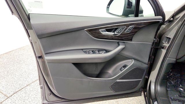 2022 Audi Q7 Premium Plus 45 TFSI quattro - 23082791 - 10