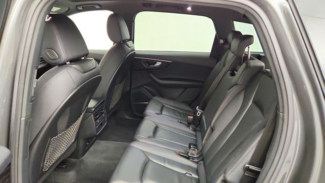 2022 Audi Q7 Premium Plus 45 TFSI quattro - 23082791 - 21