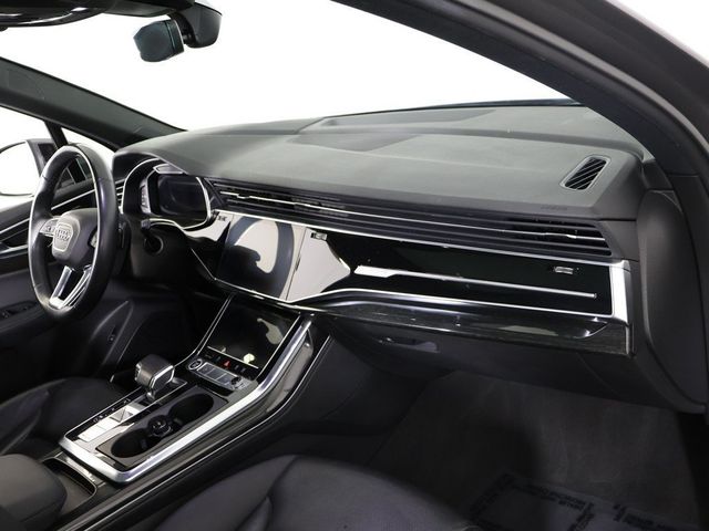 2022 Audi Q7 Prestige 55 TFSI quattro - 22909352 - 32