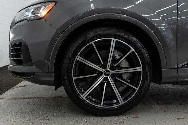 2022 Audi Q7 Prestige 55 TFSI quattro - 22900481 - 38