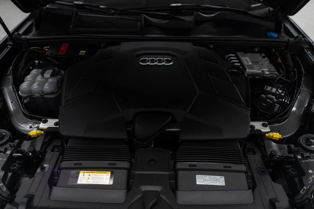 2022 Audi Q7 Prestige 55 TFSI quattro - 22900481 - 44