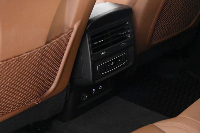 2022 Audi Q8 55 Premium - 22970965 - 17
